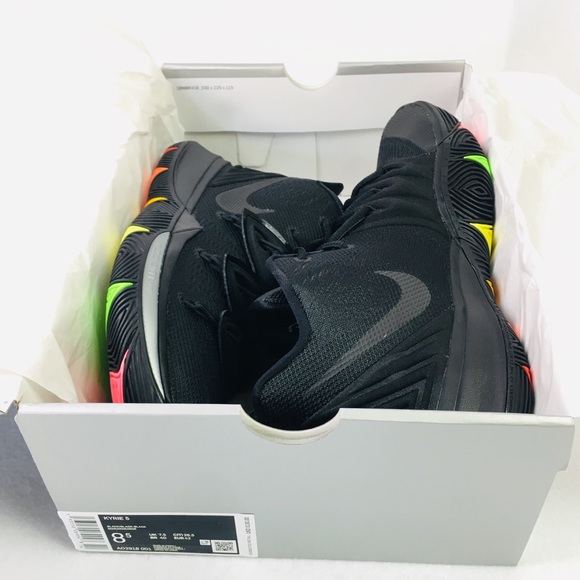 NIKE KYRIE 5 “BLACK RAINBOW SOLES” - Picture 7 of 8